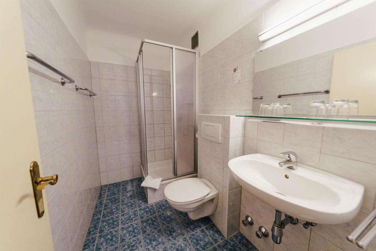 מלון וולדן אם וורתרסי Gaestehaus Frank מראה חיצוני תמונה